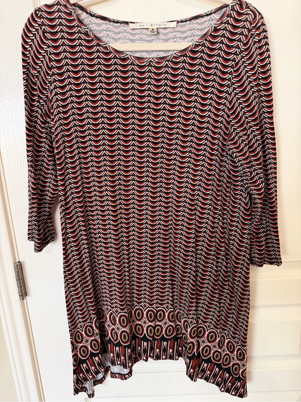 Max Studio Red, Black & White Scallop-Print Scoop Neck Top